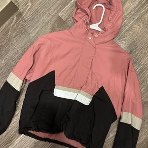 Womens Outdoor Collection Windbreaker